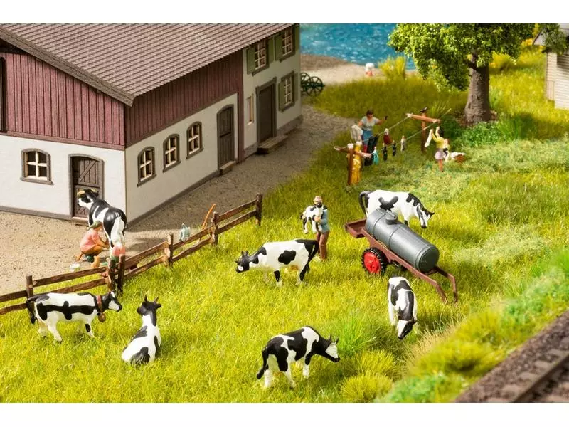 NOCH Figuren Bauernfamilie H0 4 NOCH Figuren Bauernfamilie H0 – Bild 2