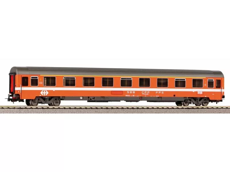 Piko Schnellzugwagen Eurofima 1. Klasse SBB Ep.IV, H0 3 Piko Schnellzugwagen Eurofima 1. Klasse SBB Ep.IV, H0