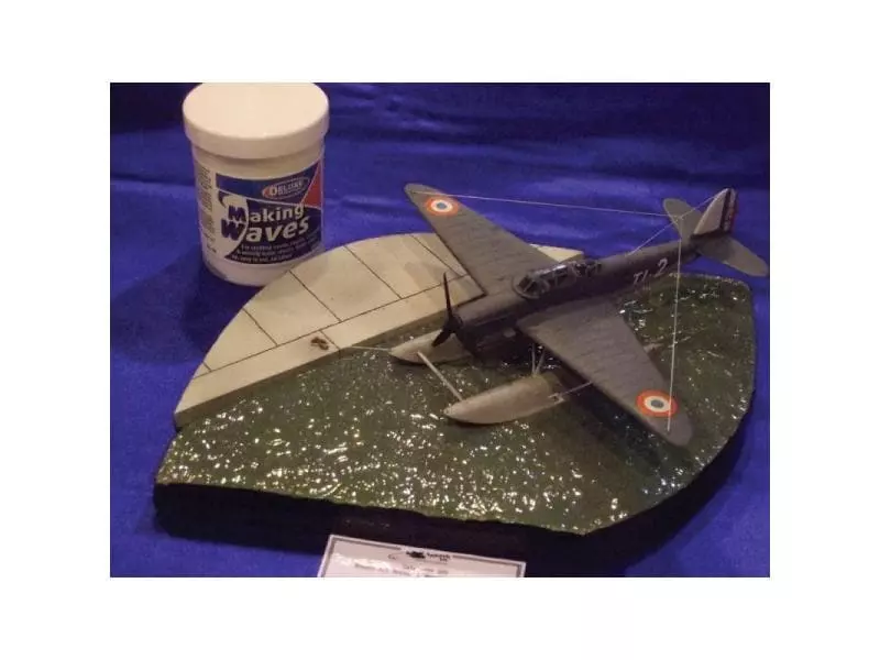 Deluxe Materials Modellwasser Making Waves 100 ml 6 Deluxe Materials Modellwasser Making Waves 100 ml – Bild 4