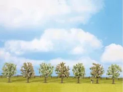 NOCH Obstbäume blühend